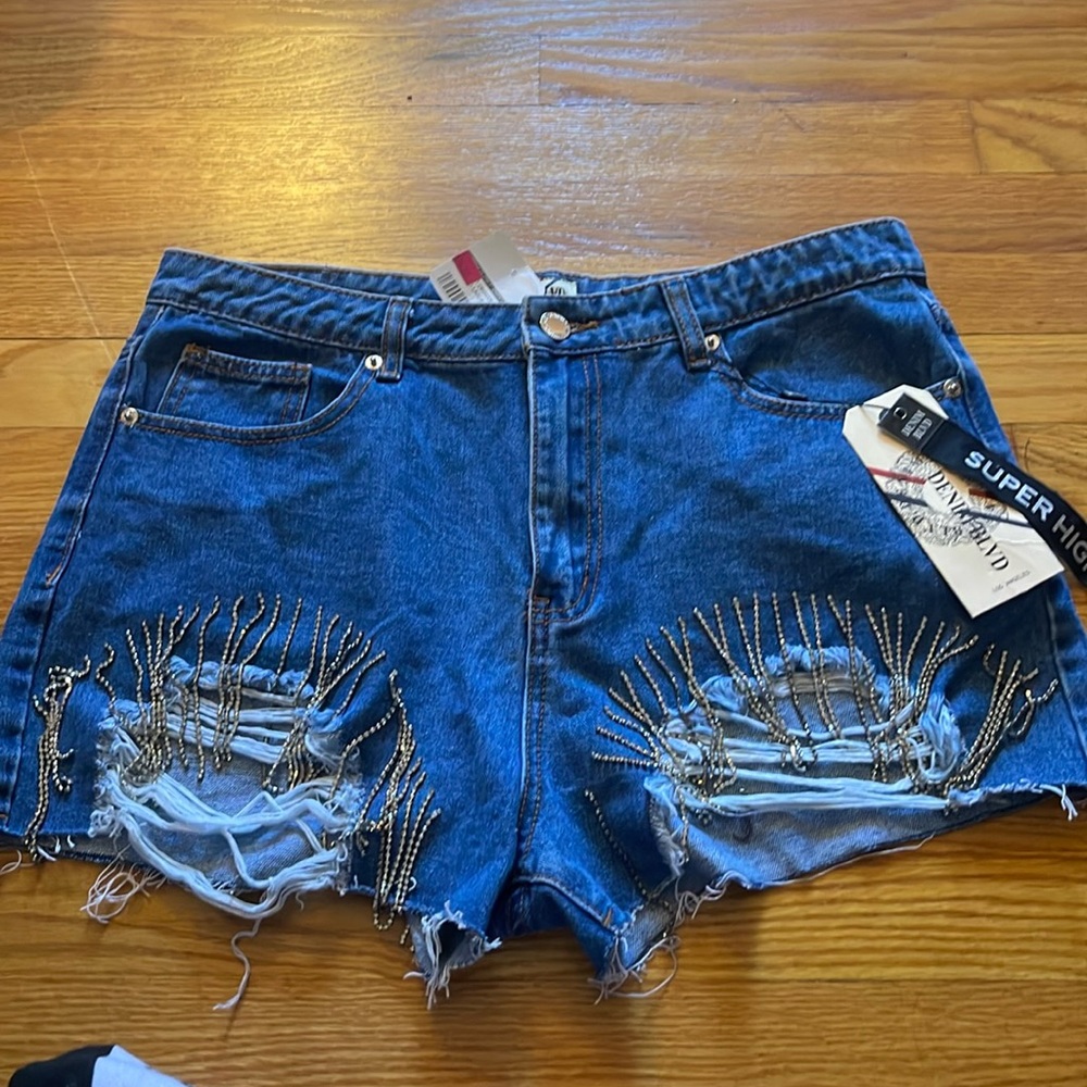 NWT denim blvd distressed jeweled shorts